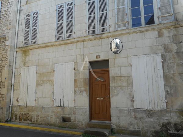 Appartement, Centre ville de Saint Jean D'Angely