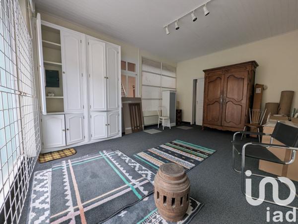 Maison de ville 7 pièces de 232 m² à Cossé-le-Vivien (53230)