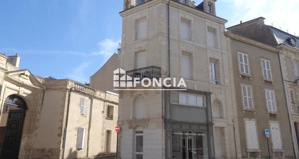 Location Studio 15.61 m² - Poitiers 86000