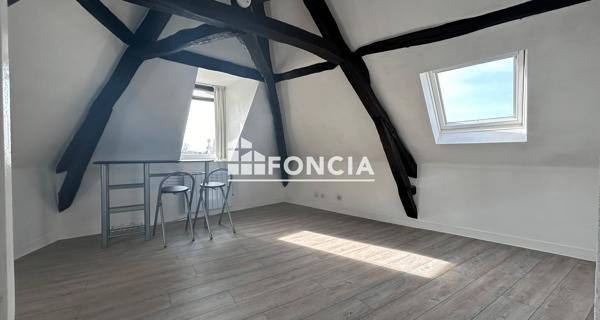 Location Studio 15.61 m² - Poitiers 86000