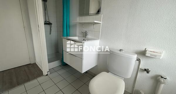 Location Studio 15.61 m² - Poitiers 86000