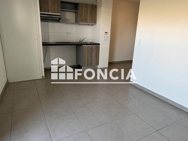Location Appartement 2 pièces 41.3 m² - 110-112 AVENUE DU MARECHAL DE LATTRE DE TASSIGNY Gujan-mestras 33470