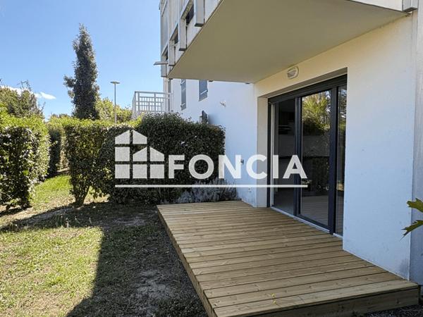 Location Appartement 2 pièces 41.3 m² - 110-112 AVENUE DU MARECHAL DE LATTRE DE TASSIGNY Gujan-mestras 33470