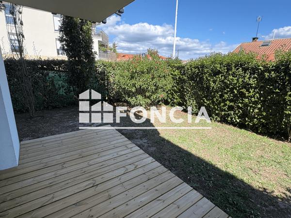 Location Appartement 2 pièces 41.3 m² - 110-112 AVENUE DU MARECHAL DE LATTRE DE TASSIGNY Gujan-mestras 33470