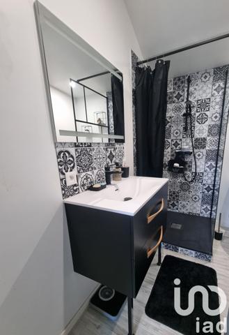 Appartement 3 pièces de 49 m² à DOUÉ EN ANJOU (49700)