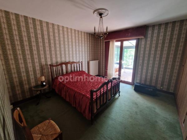 Maison avec grand terrain arboré à ARDON (45)