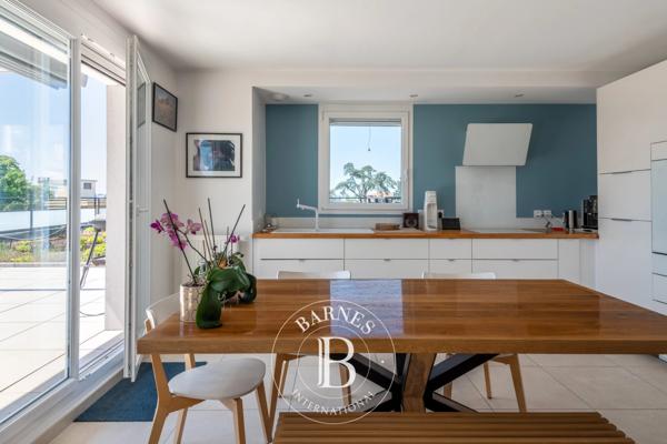 Bron, Appartement 1 Chambre -  76 m² à vendre