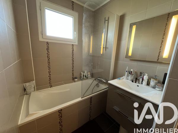 Appartement à vendre 4 pièces 75 m² Livron-sur-Drôme