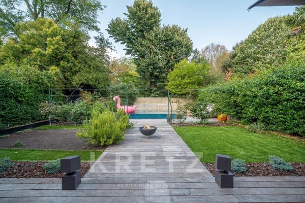 Bordeaux Caudéran - 1ère ligne face au Parc Bordelais, 420 m² signés Philippe Ducos