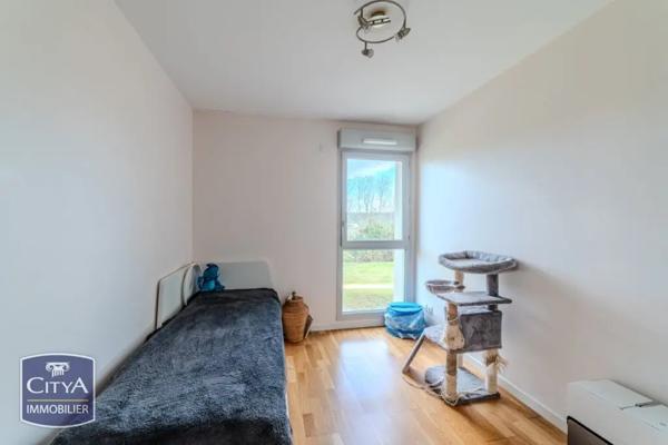 Appartement à vendre 4 pièces 81m² Albigny-sur-Saône (69250)