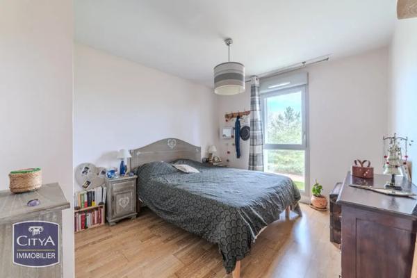 Appartement à vendre 4 pièces 81m² Albigny-sur-Saône (69250)