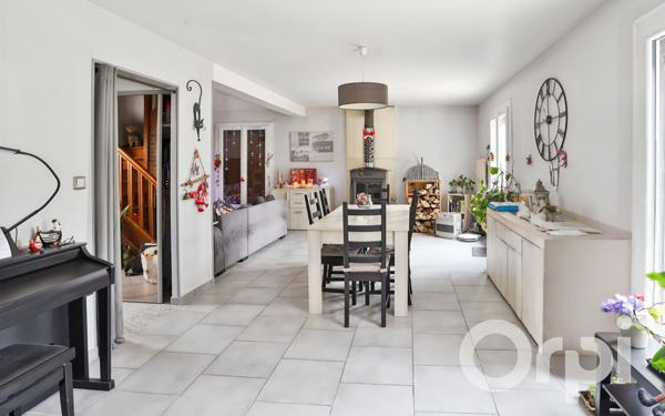 Maison à vendre    5 pièces • 121,36 m2 Gournay-en-Bray