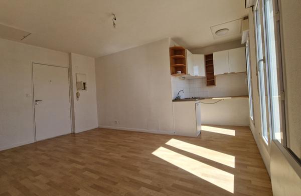 Appartement avec terrasse exceptionnelle 18M2