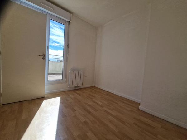 Appartement avec terrasse exceptionnelle 18M2