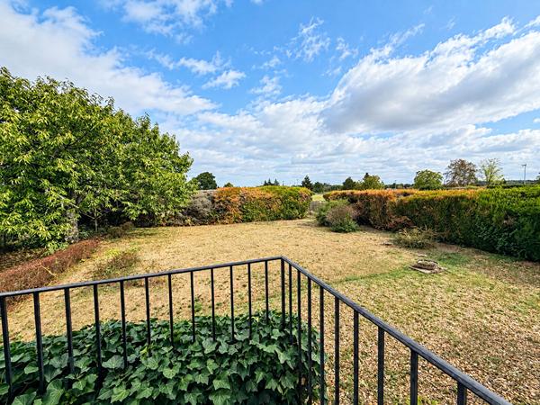 Maison 6 pieces varennes-vauzelles 2h30 Paris terrain 757m2  ecoles commerces