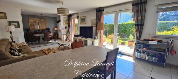 Appartement à vendre 4 pièces à proximité de la plage sur la commune du HOME VARAVILLE (14)