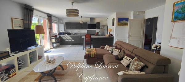 Appartement à vendre 4 pièces à proximité de la plage sur la commune du HOME VARAVILLE (14)