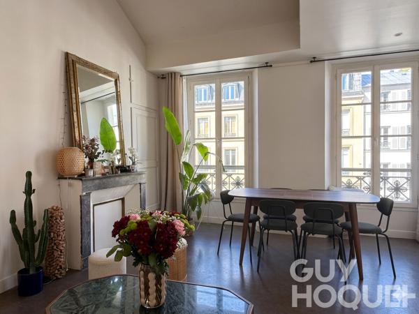 Versailles Notre-Dame Duplex de charme rénové avec mezzanine 73 m² au sol/43 m² Carrez