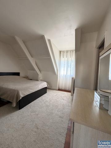 Maison
                                                                                                                                                                                                                                                                                                                        9 pièce(s)                                                                                                                                                                                                          5 chambre(s)                                                                                                                                                                                                          219  m²