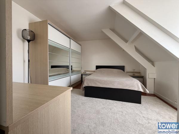 Maison
                                                                                                                                                                                                                                                                                                                        9 pièce(s)                                                                                                                                                                                                          5 chambre(s)                                                                                                                                                                                                          219  m²