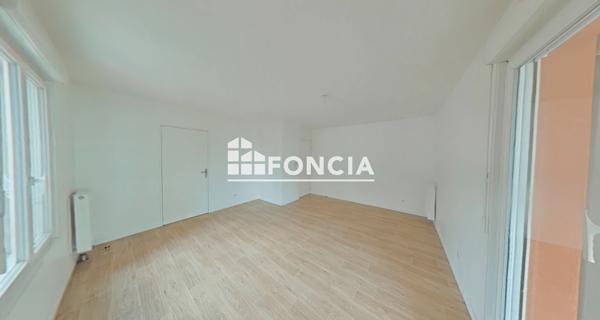 Location Appartement 3 pièces 64.9 m² - Saint-denis 93200