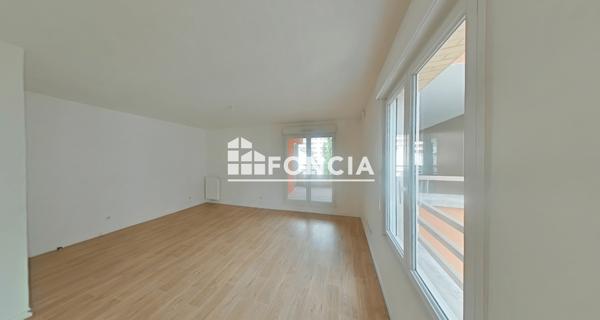 Location Appartement 3 pièces 64.9 m² - Saint-denis 93200