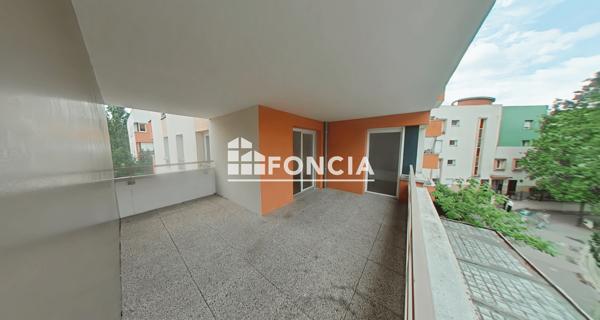 Location Appartement 3 pièces 64.9 m² - Saint-denis 93200