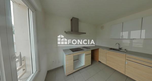 Location Appartement 3 pièces 64.9 m² - Saint-denis 93200