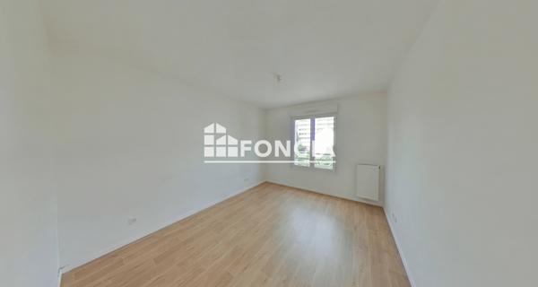 Location Appartement 3 pièces 64.9 m² - Saint-denis 93200