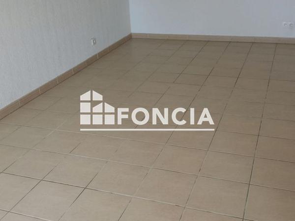 Location Appartement 2 pièces 43.98 m² - 16 RUE DU MERLANDOU Bergerac 24100