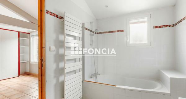 À vendre Maison 6 pièces 143.2 m² - Boujan-sur-libron 34760