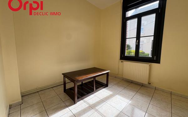 Immeuble à vendre    6 pièces • 85 m2 Amiens