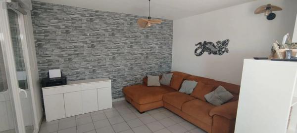 Location - Maison Val-d'Izé 35450 4 pièces 104 m 2 617 m 2