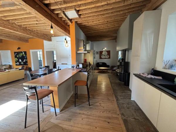 Achat - Appartement Chambéry 73000 7 pièces 200 m 2 853 m 2
