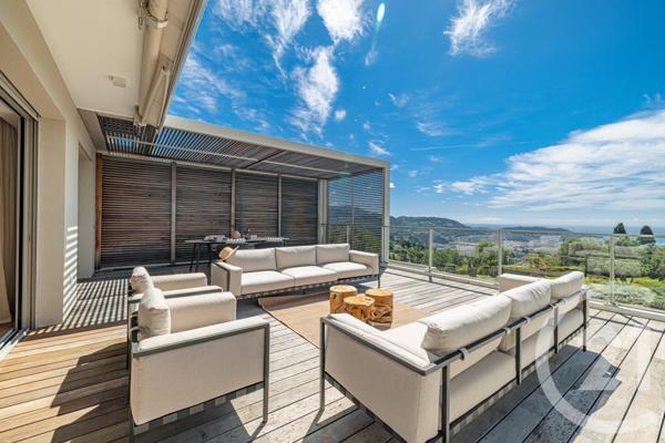 Appartement F5 à vendre  5 pièces - 171,48 m2 NICE - 06