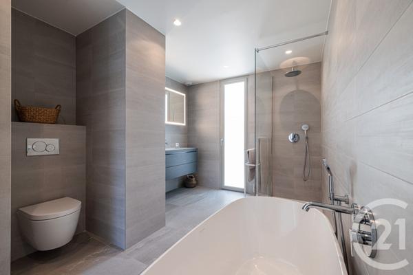 Appartement F5 à vendre  5 pièces - 171,48 m2 NICE - 06