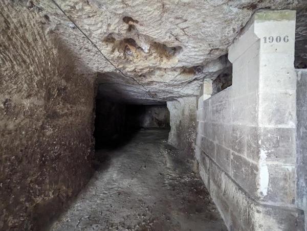 Immeuble à vendre |  Langeais |  600 m²