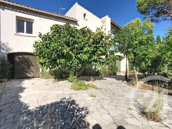 Maison à vendre  7 pièces - 176,68 m 2   ST GELY DU FESC  - 34