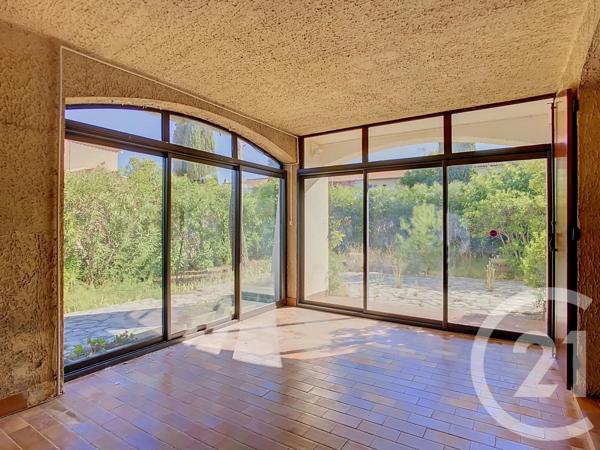 Maison à vendre  7 pièces - 176,68 m 2   ST GELY DU FESC  - 34