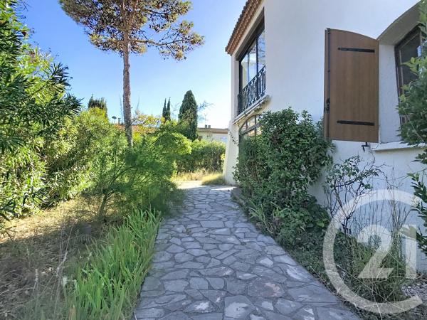 Maison à vendre  7 pièces - 176,68 m 2   ST GELY DU FESC  - 34
