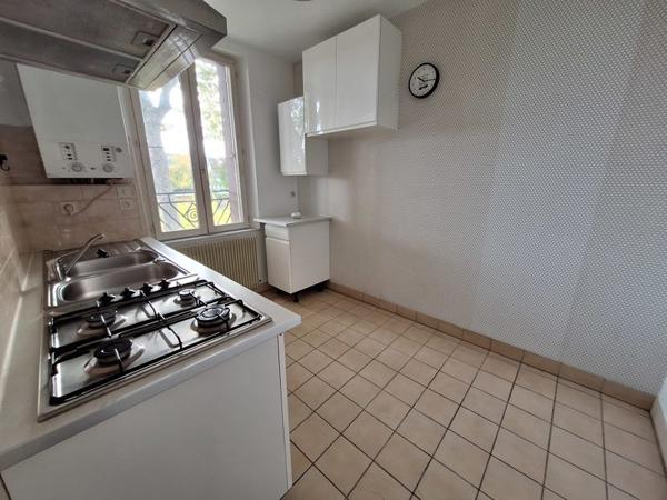 Immeuble à vendre |  Montluçon |  320 m²