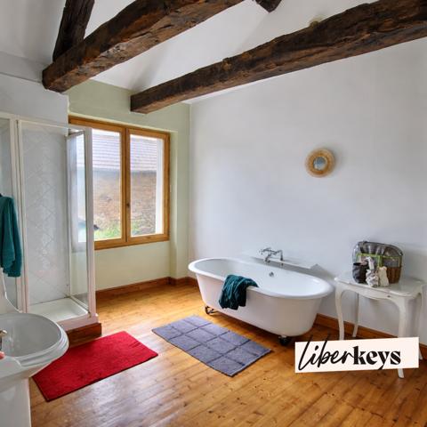 Authentique corps de ferme du Ségala avec cour intérieure – 6 hectares – potentiel gîtes exceptionnel