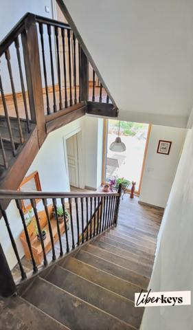 Authentique corps de ferme du Ségala avec cour intérieure – 6 hectares – potentiel gîtes exceptionnel