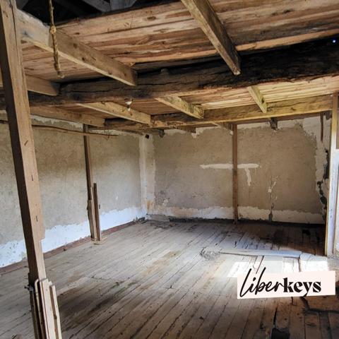 Authentique corps de ferme du Ségala avec cour intérieure – 6 hectares – potentiel gîtes exceptionnel