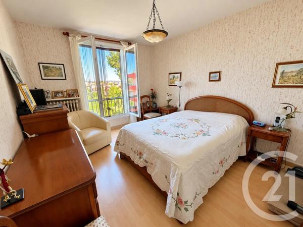 Appartement F4 à vendre  4 pièces - 76,31 m 2   ALBI  - 81