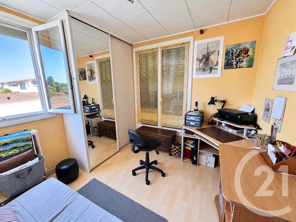Appartement F4 à vendre  4 pièces - 76,31 m 2   ALBI  - 81