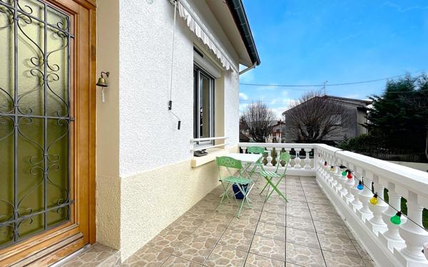 Maison à vendre    5 pièces •  Veauche