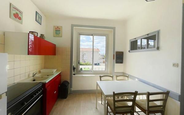 Maison à vendre    5 pièces •  Veauche