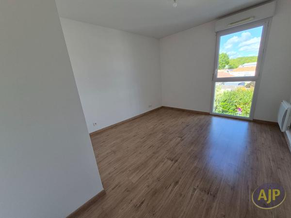 Location appartement Reze : 795 € - AJP Immobilier Rezé