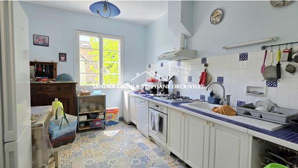 MAINTENON CHARMANTE MAISON de 114 m², 6 PIECES